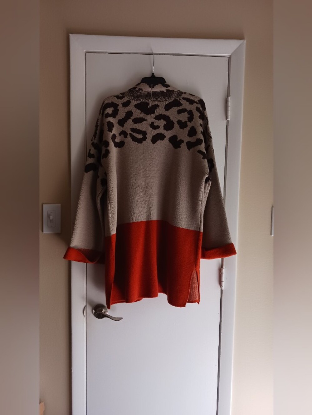 Leopard-Print Colorblock Cardigan - Picture 3 of 5